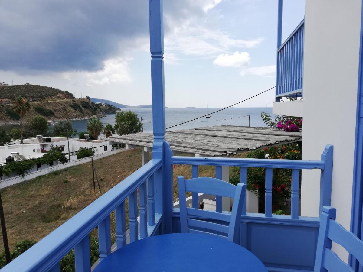 AcherounesBlue House公寓式酒店 外观 照片